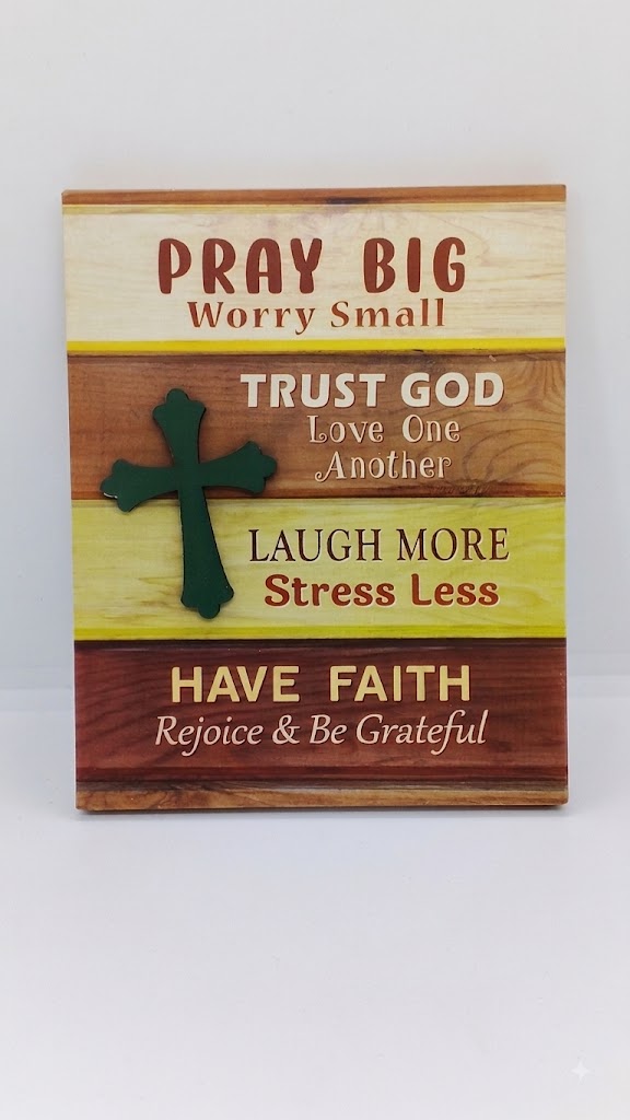 برواز خشبي PRAY BIG - حجم صغير