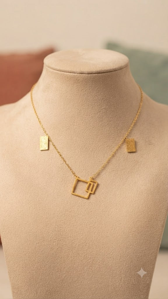 سلسلة مربع داخل مربع ستانلس ستيل ذهبي